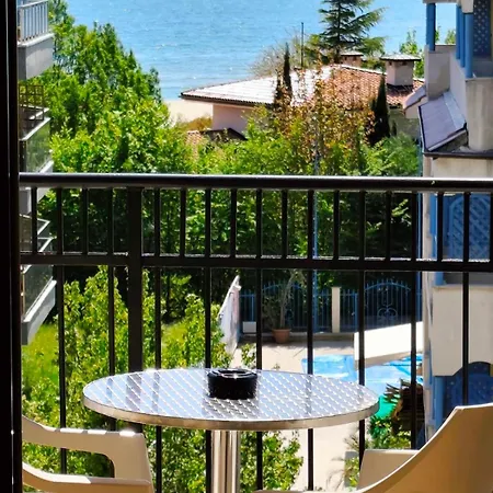 бреза Hostel Sunny Beach