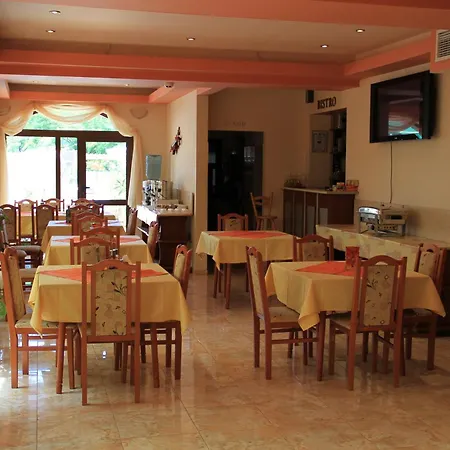 бреза Hostel Sunny Beach